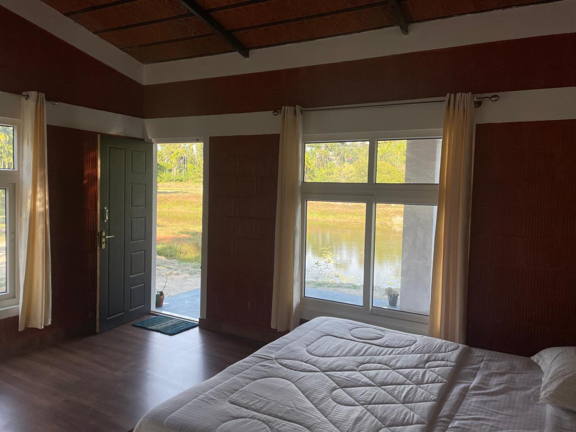 Lake Ripples - Farmstay & Camping Ponnampet エクステリア 写真