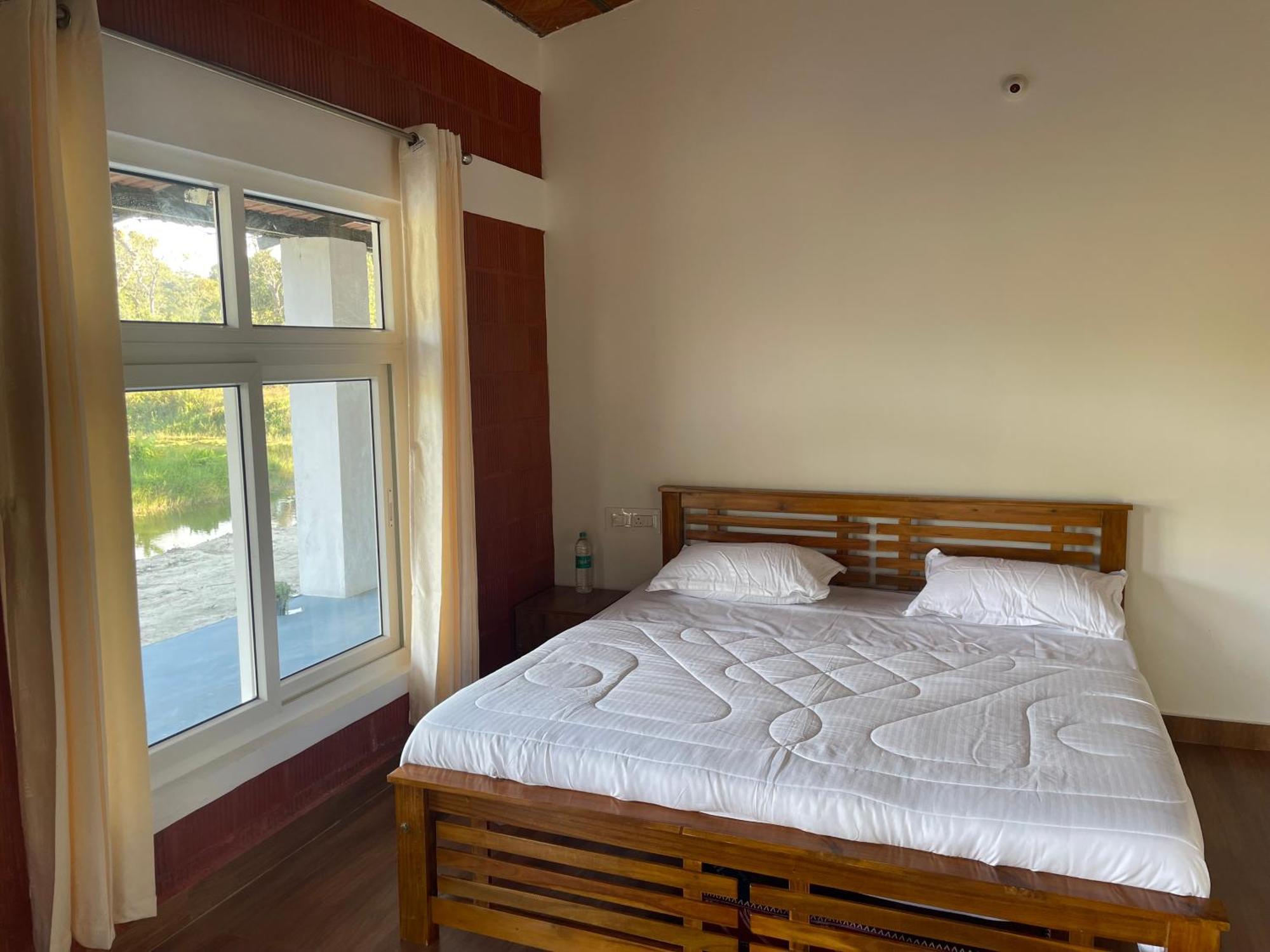 Lake Ripples - Farmstay & Camping Ponnampet エクステリア 写真